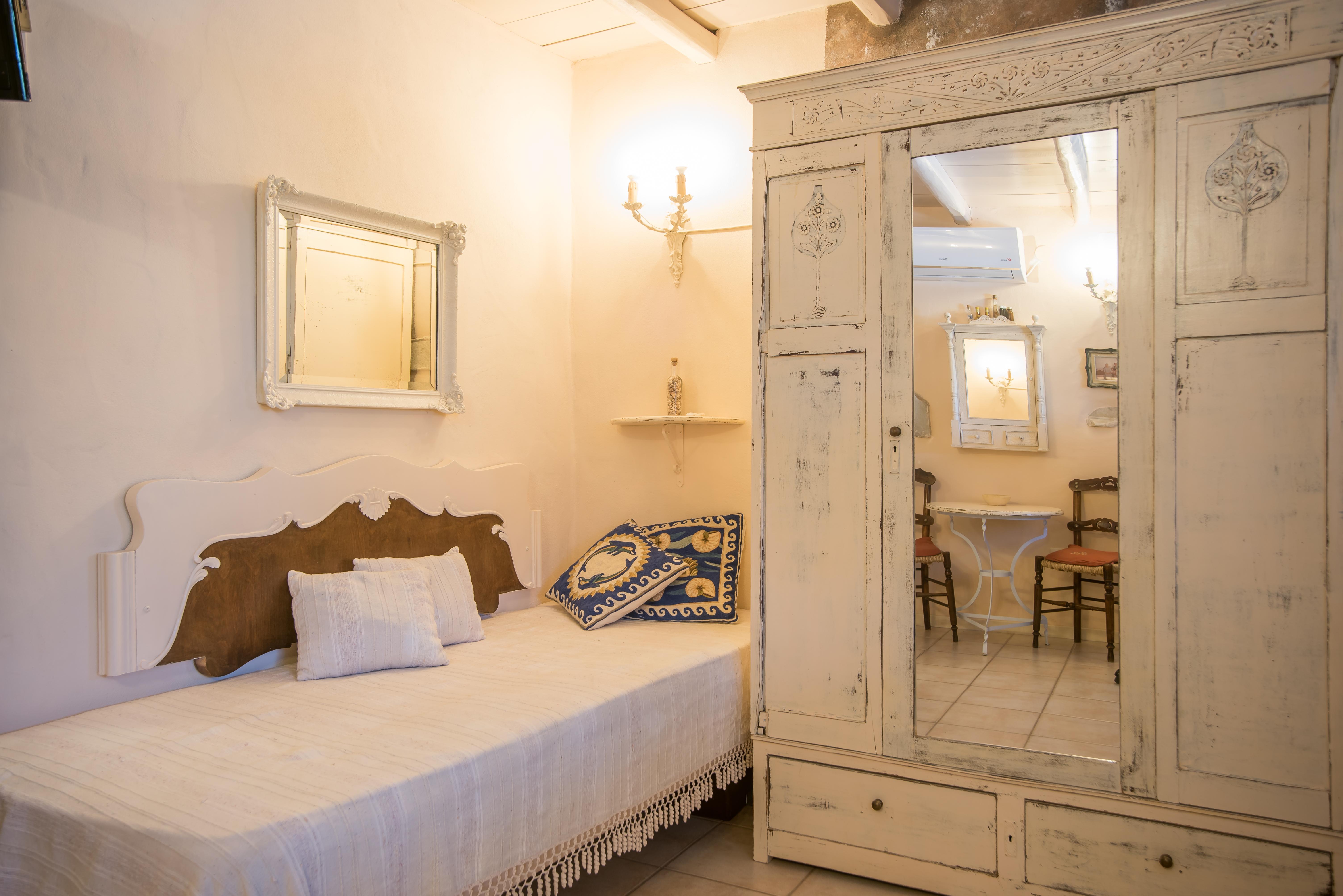 Anthippi (Adults Only) Aparthotel Парос Екстериор снимка