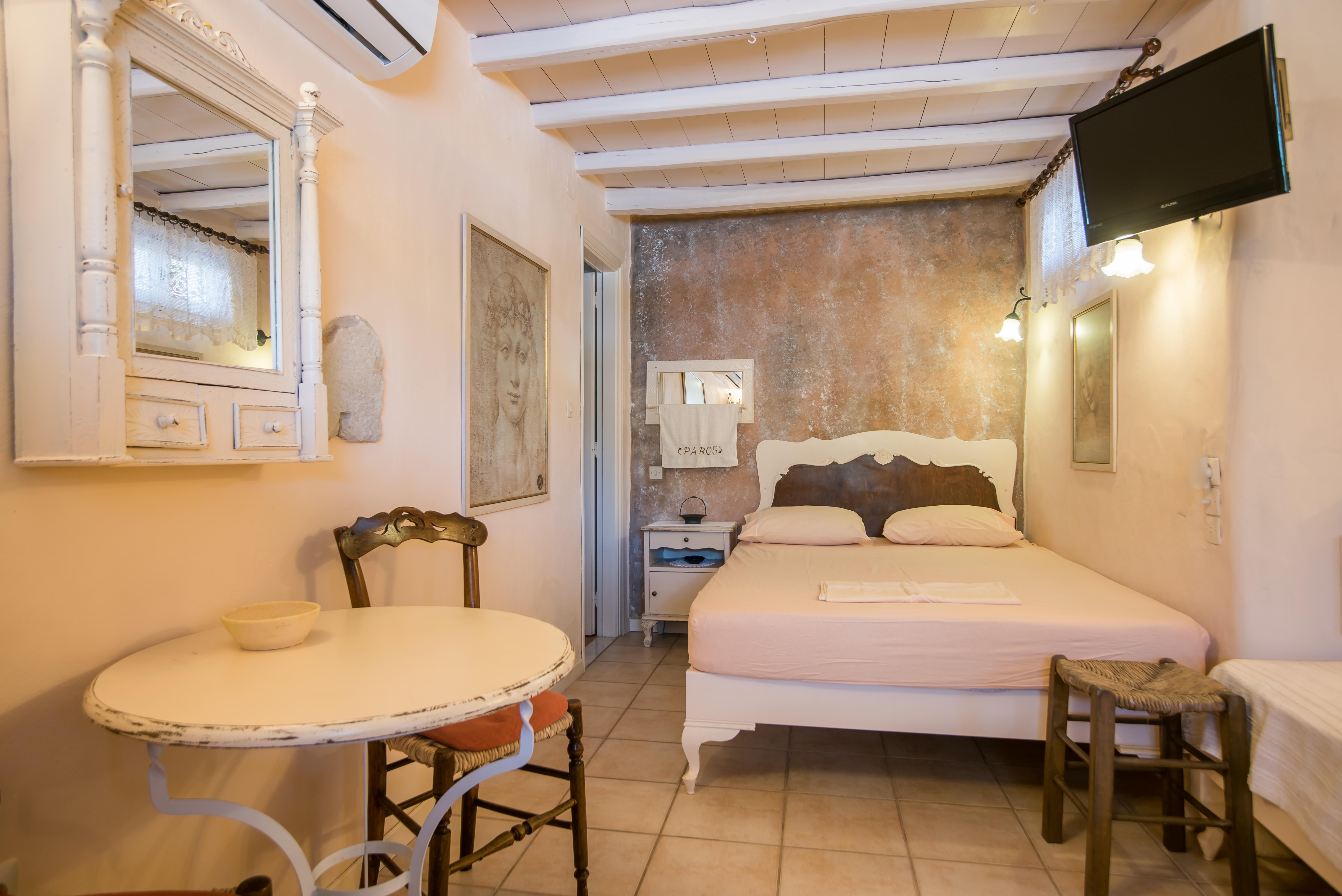 Anthippi (Adults Only) Aparthotel Парос Екстериор снимка