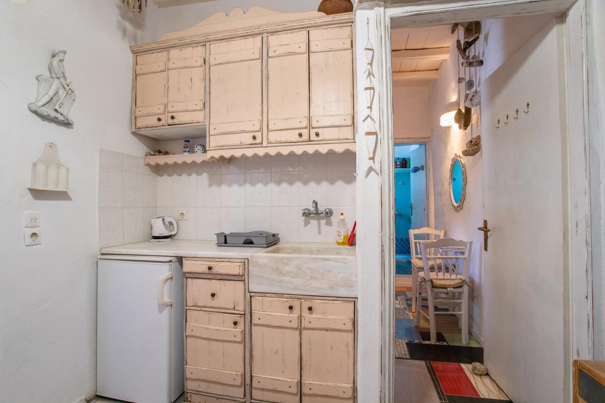 Anthippi (Adults Only) Aparthotel Парос Екстериор снимка